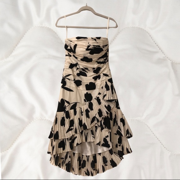 White House Black Market Dresses & Skirts - White House black market high low ruffle strapless flower dress